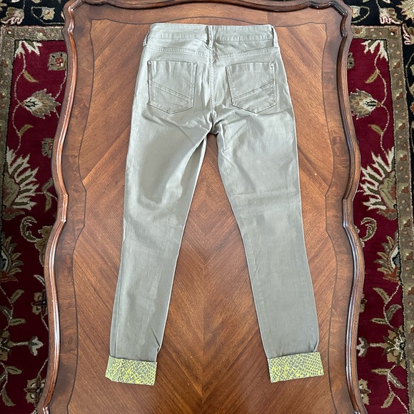 Taupe jean pants Size 26 with stretch SUPER CUTE EUC - Picture 6 of 12